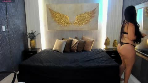 Emily  online show from April 2026 11:30:02 AM