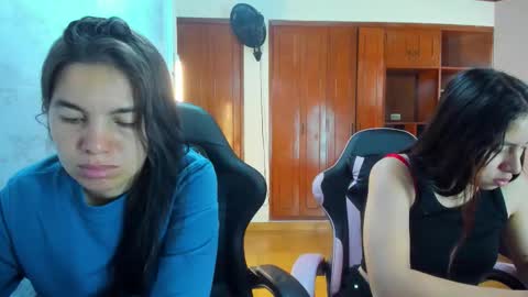 Emily and Soffy online show from February 2026 01:04:01 PM