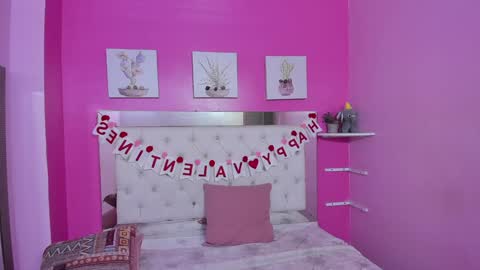              online show from February 2025 10:43:01 PM