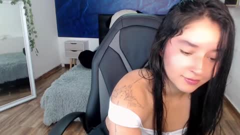 Emily Carter online show from January 2025 02:54:01 AM
