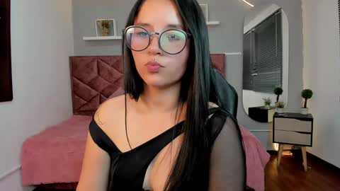 Emily Carter online show from February 2025 04:06:01 AM