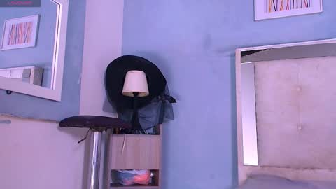 emily_castillo1_ online show from October 2025 03:39:02 AM