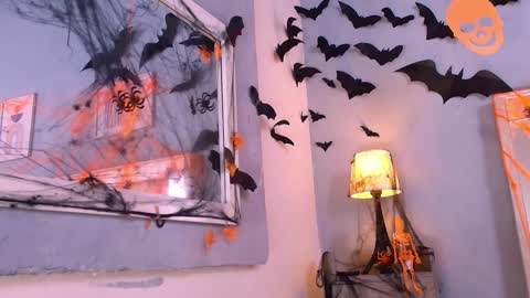 emily_castillo1_ online show from October 2025 04:37:01 AM