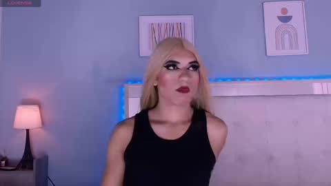 emily_castillo_1 online show from September 2025 04:23:01 AM