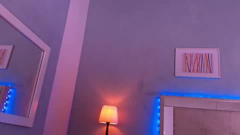 emily_castillo_1 online show from September 2025 03:50:01 AM