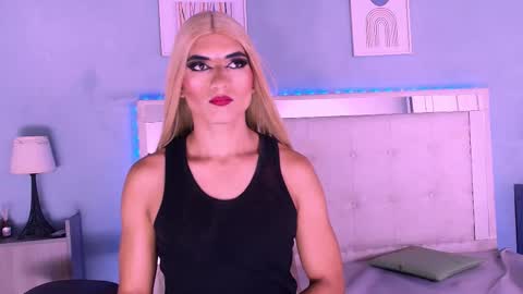 emily_castillo_1 online show from September 2025 03:08:02 AM
