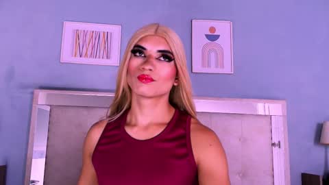 emily_castillo_1 online show from September 2025 04:57:02 AM