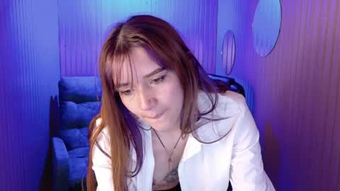 Snapshot of emily_cherry_ chatting on April 2026 03:13:01 PM Emily Cherry online show from April 2026 03:13:01 PM