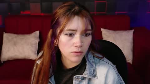 Snapshot of emily_cherry_ chatting on April 2026 12:44:02 PM Emily Cherry online show from April 2026 12:44:02 PM