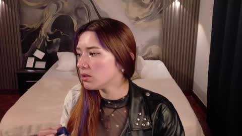 Snapshot of emily_cherry_ chatting on May 2026 02:00:01 PM Emily Cherry online show from May 2026 02:00:01 PM