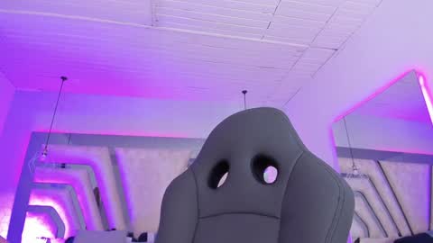 Emily online show from December 2024 02:03:02 PM