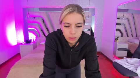 Emily online show from February 2025 10:22:01 AM