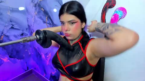 Snapshot of emily_evol chatting on July 2026 12:09:01 PM emily_evol online show from July 2026 12:09:01 PM