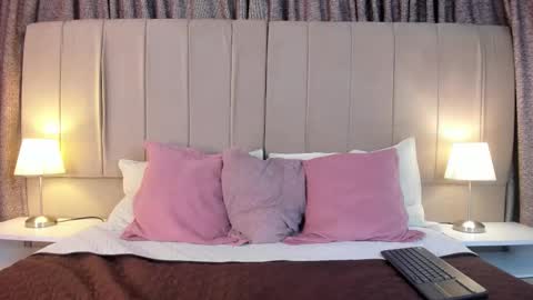 Snapshot of emily_gv chatting on December 2025 06:02:01 PM Emily online show from December 2025 06:02:01 PM