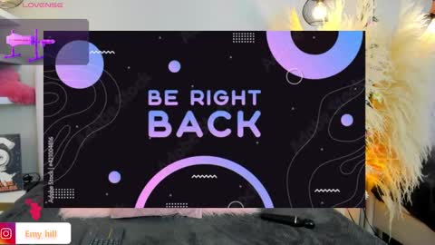 Snapshot of emily_hill___ chatting on January 2025 03:52:01 AM EMILY Monday 5-2 am From Tuesday to Friday5-1 am Colombia time online show from January 2025 03:52:01 AM