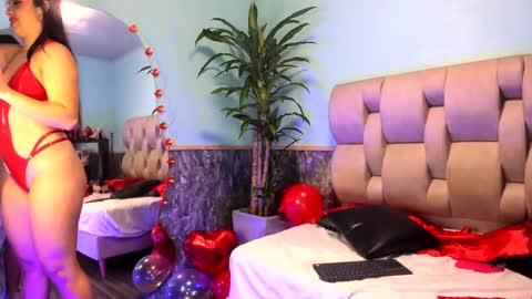 Snapshot of emily_jones3 chatting on February 2025 05:17:02 PM Emily online show from February 2025 05:17:02 PM