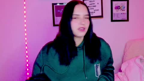 Snapshot of emily_lindey_ chatting on July 2026 07:23:02 AM Emily Lindey online show from July 2026 07:23:02 AM