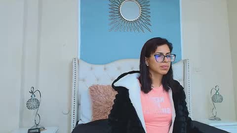 Snapshot of emily_loperaa chatting on October 2025 04:16:02 AM Emily online show from October 2025 04:16:02 AM