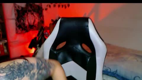 Emily online show from October 2025 12:19:02 AM