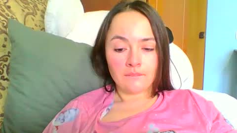 emily_morning_dew online show from January 2025 07:01:02 AM