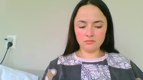 emily_morning_dew online show from January 2025 02:47:01 PM