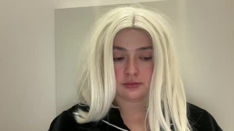 emily_morning_dew online show from February 2026 08:38:02 PM