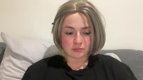 Snapshot of emily_morning_dew chatting on May 2026 06:49:02 PM emily_morning_dew online show from May 2026 06:49:02 PM