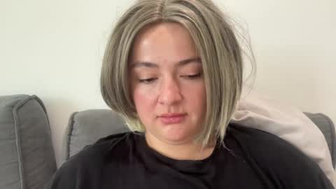 emily_morning_dew online show from August 2026 06:15:01 AM