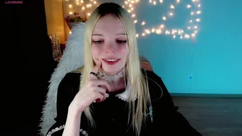 Lia online show from February 2025 01:52:02 AM