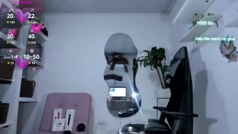 Snapshot of emily_palmeer chatting on September 2025 10:49:02 AM emily_palmeer online show from September 2025 10:49:02 AM