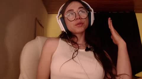 emily_pearl_ online show from December 2024 11:58:01 PM