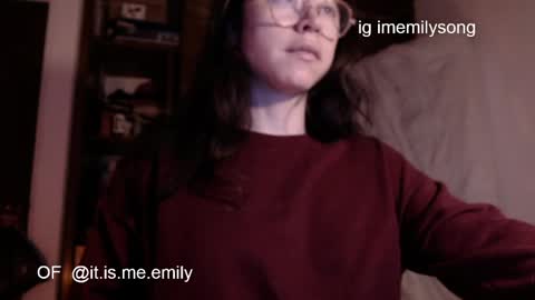 emily_pearl_ online show from May 2026 09:15:02 AM