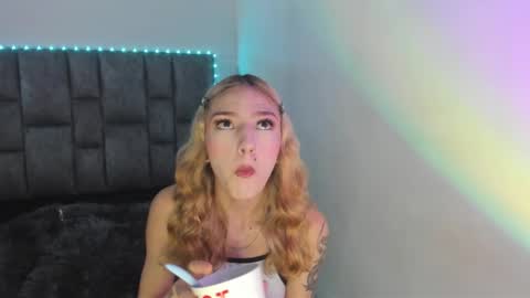 Emi online show from February 2026 06:44:02 PM