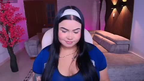 Snapshot of emily_prisston chatting on June 2026 03:33:01 AM Emily Prisston online show from June 2026 03:33:01 AM