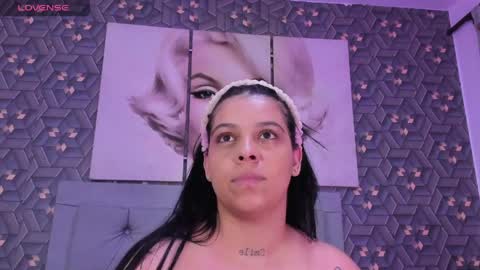 Snapshot of emily_rivera78 chatting on May 2026 04:30:02 AM Emily online show from May 2026 04:30:02 AM