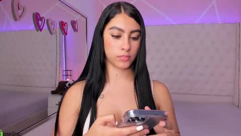  EMILY  online show from February 2025 08:48:02 AM