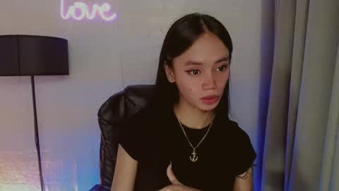 Snapshot of emily_sexyslut chatting on December 2024 06:56:02 PM emily_sexyslut online show from December 2024 06:56:02 PM