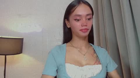 Snapshot of emily_sexyslut chatting on February 2025 04:54:01 PM emily_sexyslut online show from February 2025 04:54:01 PM