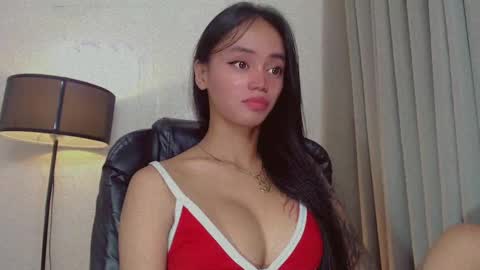 Snapshot of emily_sexyslut chatting on February 2025 08:18:02 AM emily_sexyslut online show from February 2025 08:18:02 AM
