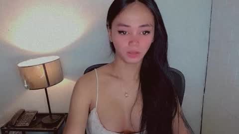 Snapshot of emily_sexyslut chatting on September 2025 12:23:02 AM emily_sexyslut online show from September 2025 12:23:02 AM