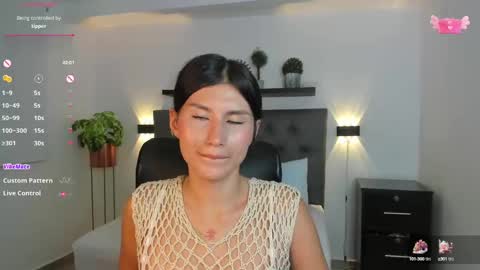 Emi online show from January 2025 10:56:01 PM