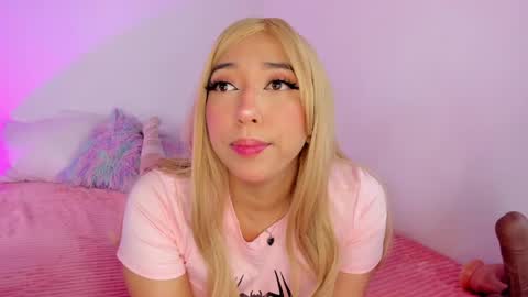 emily_walker4 online show from April 2026 03:28:02 AM