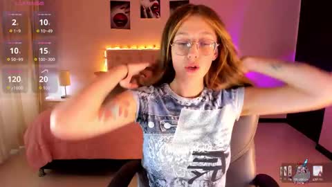 emily_warren__ online show from March 2026 08:15:02 PM