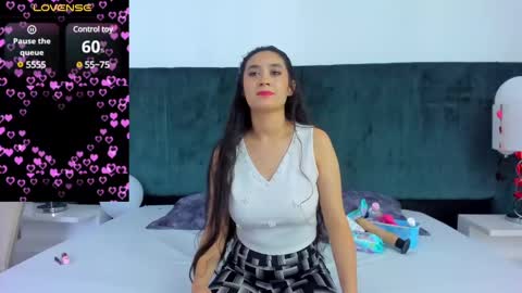 Emilyyy online show from February 2025 10:26:02 PM