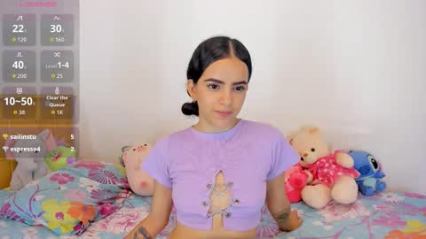 Snapshot of emilyclay_1 chatting on September 2025 11:10:02 PM Sweet Emily online show from September 2025 11:10:02 PM