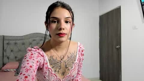 Camila online show from February 2026 06:31:01 PM