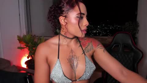 emily online show from February 2025 04:03:01 AM