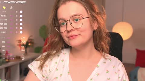 Snapshot of emilyforelsket chatting on December 2024 03:10:01 PM Emily online show from December 2024 03:10:01 PM