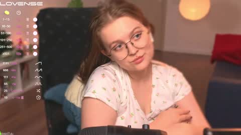 Snapshot of emilyforelsket chatting on January 2025 03:40:02 PM Emily online show from January 2025 03:40:02 PM