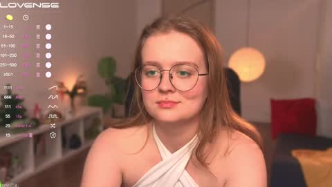 Snapshot of emilyforelsket chatting on January 2025 06:24:02 PM Emily online show from January 2025 06:24:02 PM